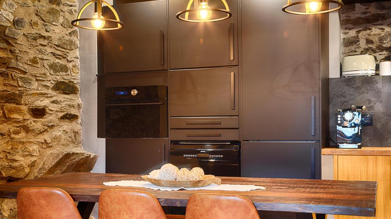 הוילה Saplan Real Estate Vilamós מראה חיצוני תמונה